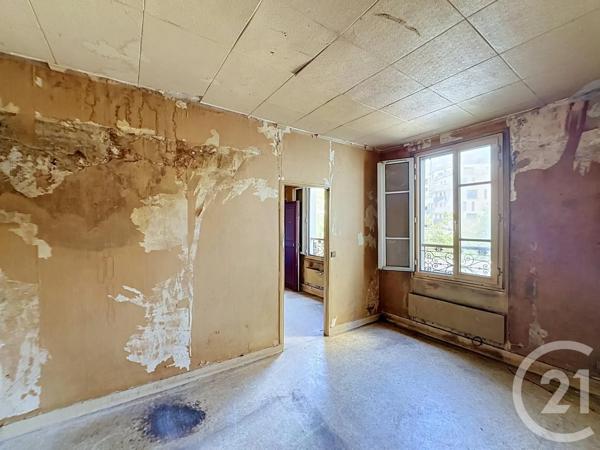 Appartement F2 à vendre  2 pièces - 30 m 2   PANTIN  - 93