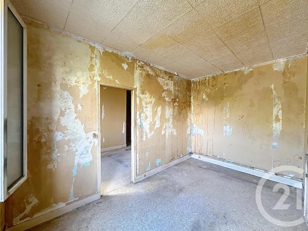 Appartement F2 à vendre  2 pièces - 30 m 2   PANTIN  - 93