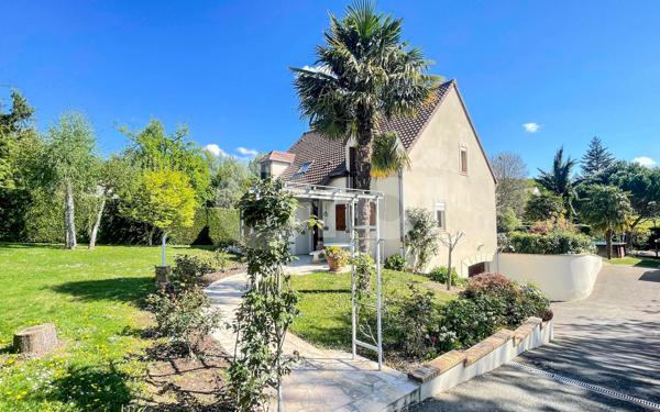 Maison à vendre    7 pièces •  Vaux-sur-Seine