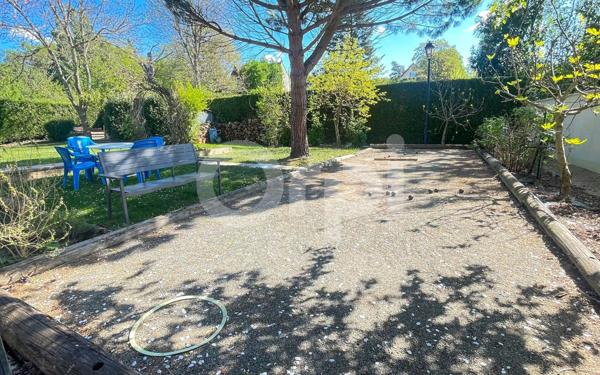 Maison à vendre    7 pièces •  Vaux-sur-Seine