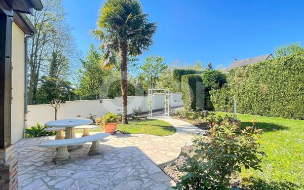 Maison à vendre    7 pièces •  Vaux-sur-Seine