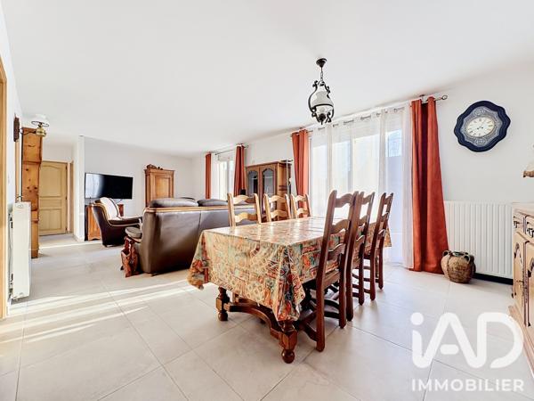 Maison à vendre 5 pièces 104 m² Chartres