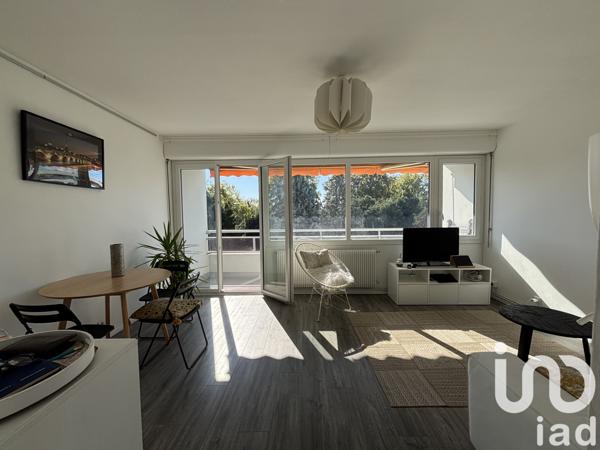Location appartement 2 pièces 46 m² Bordeaux