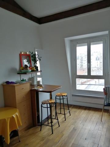 Charmant studio, clés en main !