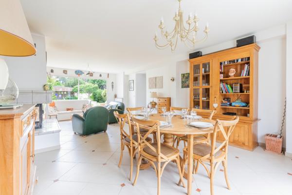 Maison Verrieres Le Buisson 7 pièce(s) 138.5 m2