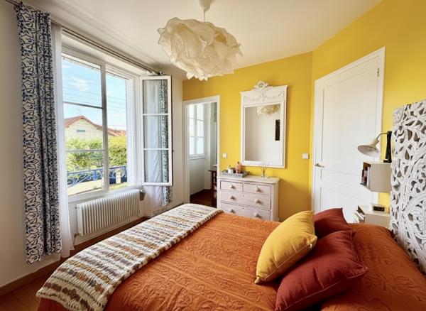 Maison Verrieres Le Buisson 7 pièce(s) 138.5 m2