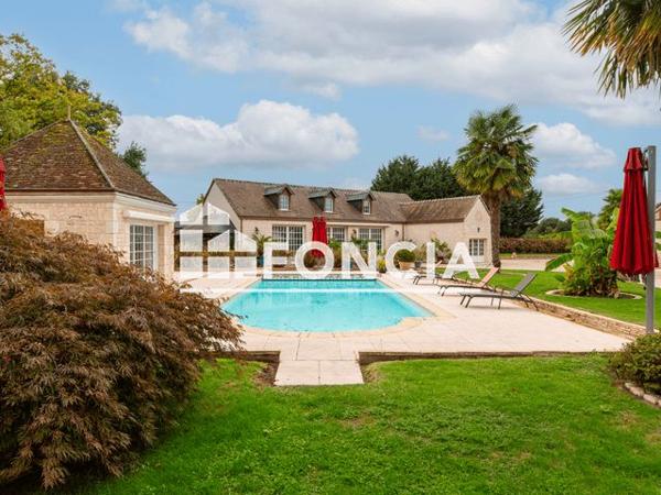 À vendre Maison 8 pièces 350 m² - Amboise 37400