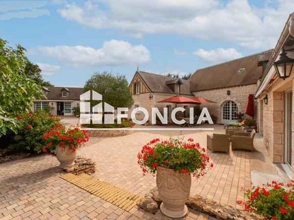 À vendre Maison 8 pièces 350 m² - Amboise 37400