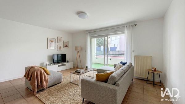 Appartement à vendre 4 pièces 92 m² Vourles