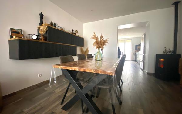 Maison à vendre    3 pièces • 62 m2 Saint-Quentin