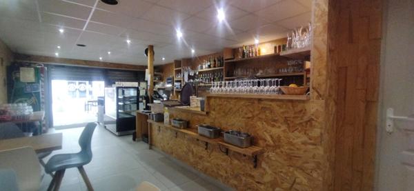 Fond de commerce. Restaurant, Bar, Glacier. (30) Sommiéres