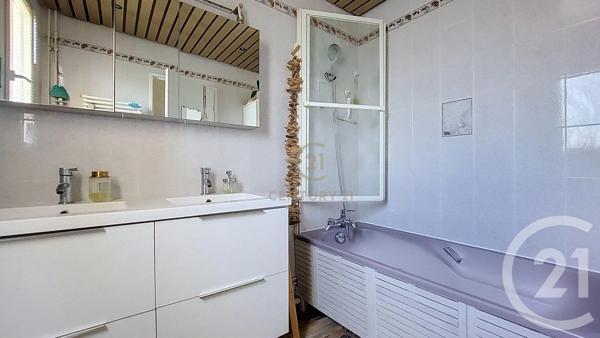Maison à vendre  6 pièces - 104,30 m 2   CHAMPS SUR MARNE  - 77