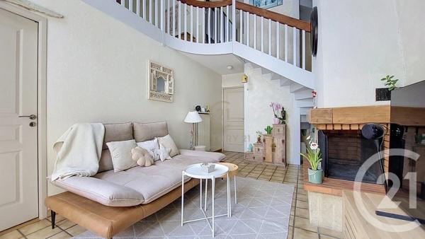 Maison à vendre  6 pièces - 104,30 m 2   CHAMPS SUR MARNE  - 77
