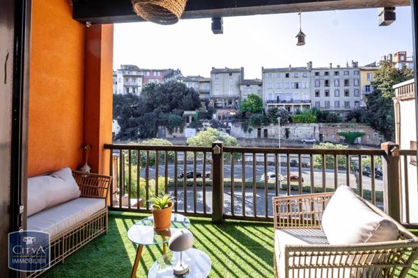 Appartement à louer 3 pièces 120.65m² Montauban (82000)
