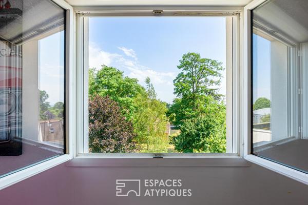 Duplex en dernier étage avec terrasse et vue sur Paris aux portes de Montmorency