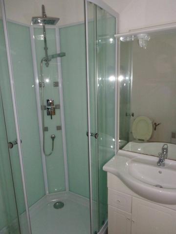 Immeuble à vendre    8 pièces •  Saint-Ambroix