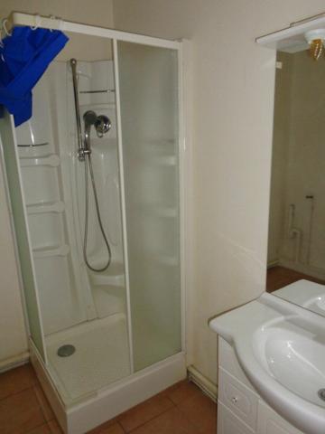 Immeuble à vendre    8 pièces •  Saint-Ambroix