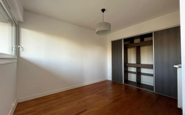 Appartement à vendre    2 pièces •  Royan