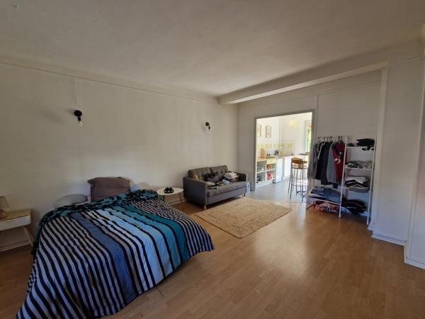 A louer studio meublé de 30m² Secteur Calais Nord