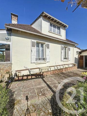 Maison à vendre  6 pièces - 125,72 m 2   STE GENEVIEVE DES BOIS  - 91