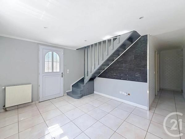 Maison à vendre  6 pièces - 125,72 m 2   STE GENEVIEVE DES BOIS  - 91