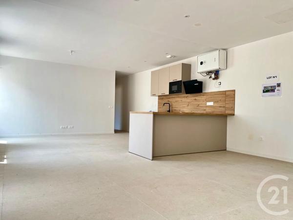Appartement F3 à vendre  3 pièces - 95 m 2   ANET  - 28