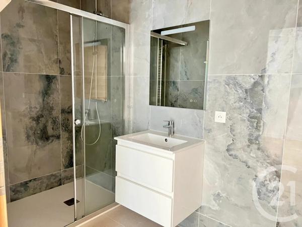 Appartement F3 à vendre  3 pièces - 95 m 2   ANET  - 28