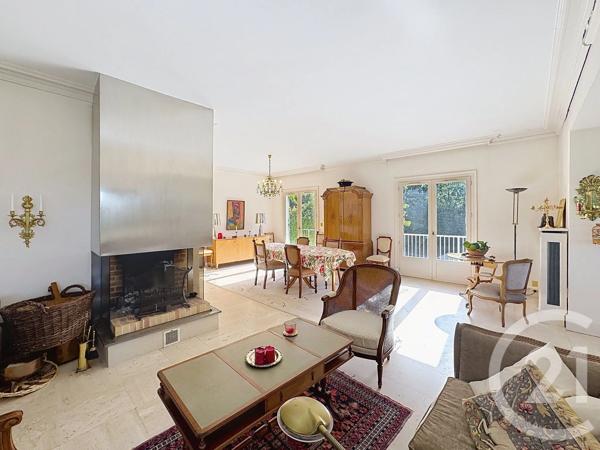 Maison à vendre  8 pièces - 272,96 m 2   ROMORANTIN LANTHENAY  - 41