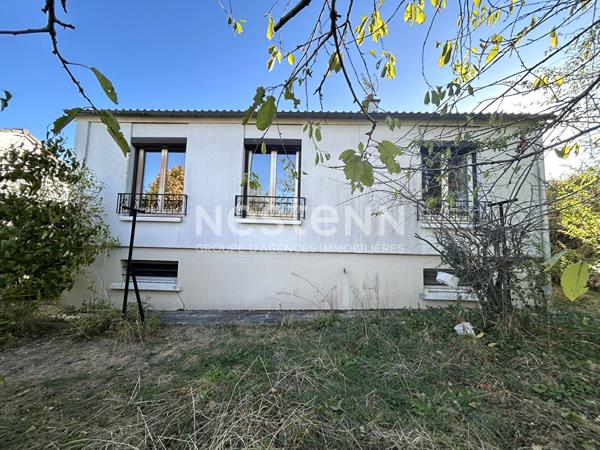 PAVILLON SUR SOUS-SOL 2 CHAMBRES CHABRIS PROCHE COMMERCES (INDRE 36)