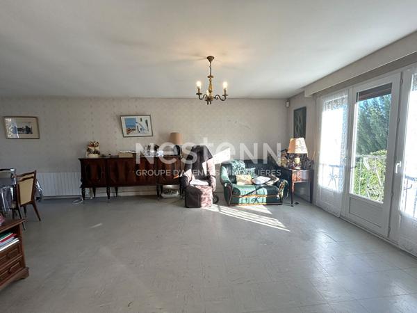PAVILLON SUR SOUS-SOL 2 CHAMBRES CHABRIS PROCHE COMMERCES (INDRE 36)