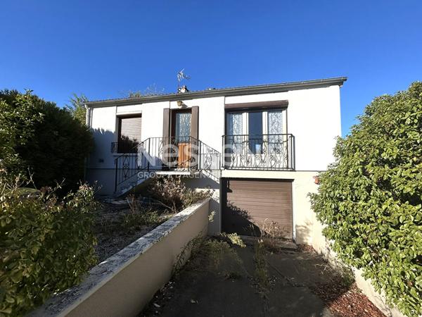 PAVILLON SUR SOUS-SOL 2 CHAMBRES CHABRIS PROCHE COMMERCES (INDRE 36)