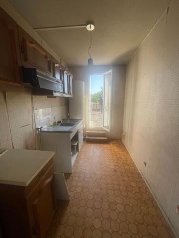 33270 HAUT FLOIRAC - Appartement T4 de 80 m²  avec grandes terrasses 40m2 et garage à vendre