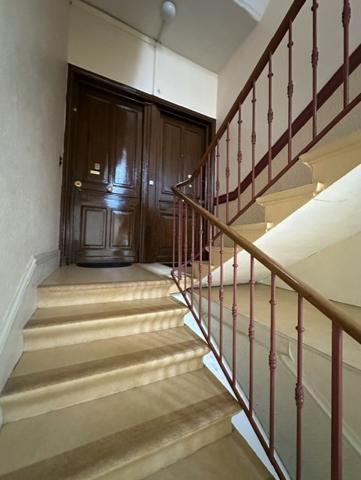 Appartement d'exception, 118 m², 4 chambres, rue piétonne, avec garage
