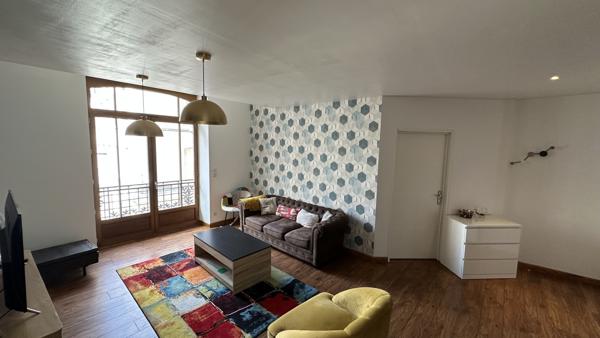 Appartement d'exception, 118 m², 4 chambres, rue piétonne, avec garage