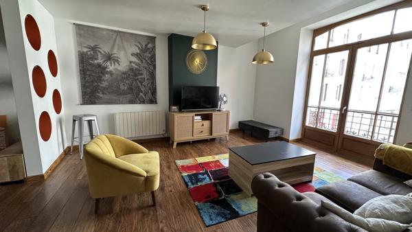 Appartement d'exception, 118 m², 4 chambres, rue piétonne, avec garage