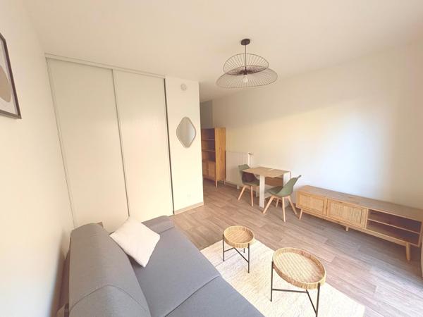Appartement à FRANQUEVILLE-SAINT-PIERRE, 76520 - 1 pièce 21m²