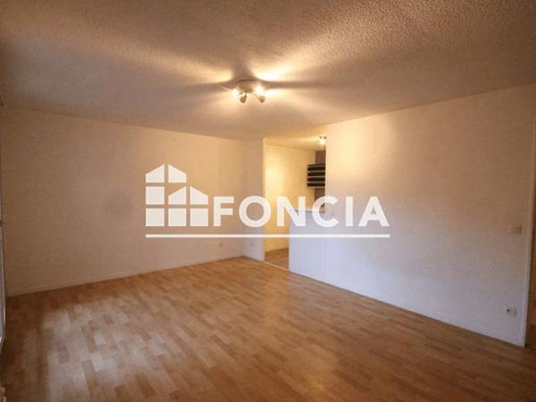 Location Studio 30.5 m² - ZAC DU CHAMANDIER Gieres 38610