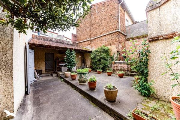 Maison à vendre |  Verdun-sur-Garonne |  7 pièces | 237 m²