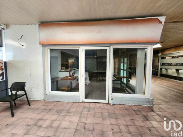 Murs commerciaux  à vendre 61 m² Poitiers