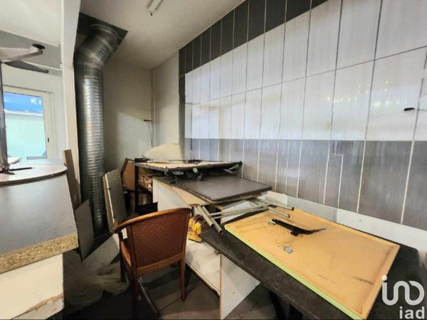 Murs commerciaux  à vendre 61 m² Poitiers