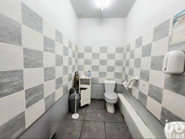 Murs commerciaux  à vendre 61 m² Poitiers