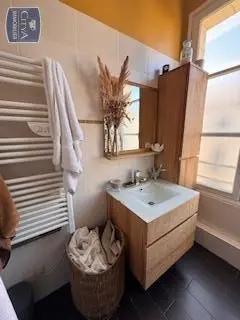 Appartement à louer 3 pièces 65m² Tours (37000)