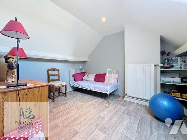 EN EXCLUSIVITE CHEZ VOTRE NOTAIRE !!!

MAISON A VENDRE HAZEBROUCK - SEMI MITOYENNE - 3 CHAMBR...