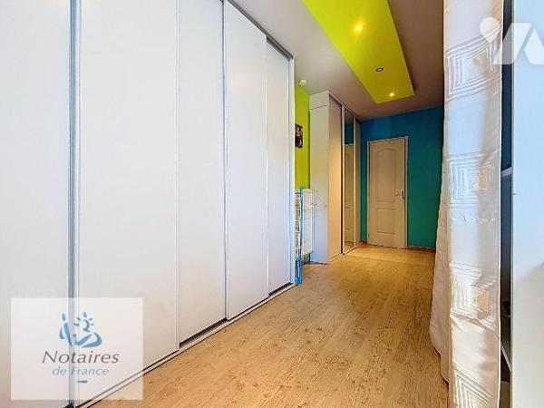 EN EXCLUSIVITE CHEZ VOTRE NOTAIRE !!!

MAISON A VENDRE HAZEBROUCK - SEMI MITOYENNE - 3 CHAMBR...