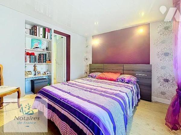 EN EXCLUSIVITE CHEZ VOTRE NOTAIRE !!!

MAISON A VENDRE HAZEBROUCK - SEMI MITOYENNE - 3 CHAMBR...