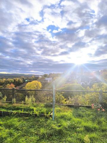 Maison familiale rénovée dans un quartier calme et recherché (58) SOUS OFFRE