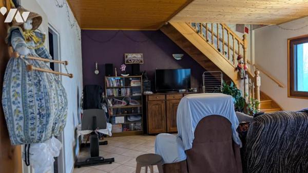 Maison individuelle de  240 m² habitable + annexes et dépendances sur terrain de 7240 m² 