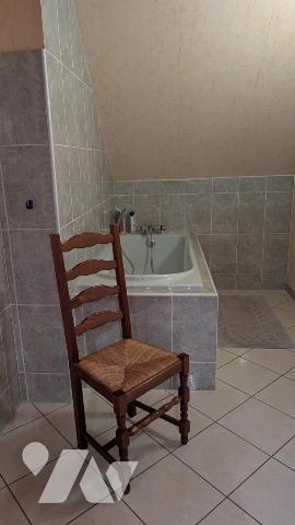 Maison individuelle de  240 m² habitable + annexes et dépendances sur terrain de 7240 m² 