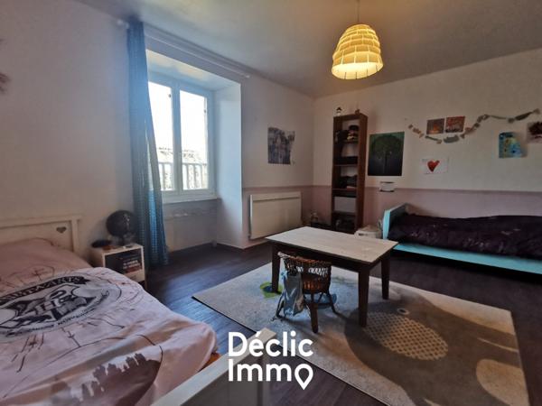 Vente maison mitoyenne Saint maixent l'ecole, 118m² 5 pièces 126 000€ avec terrasse