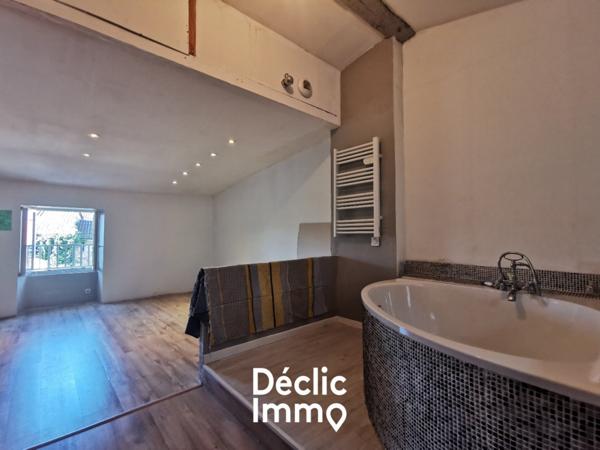 Vente maison mitoyenne Saint maixent l'ecole, 118m² 5 pièces 126 000€ avec terrasse